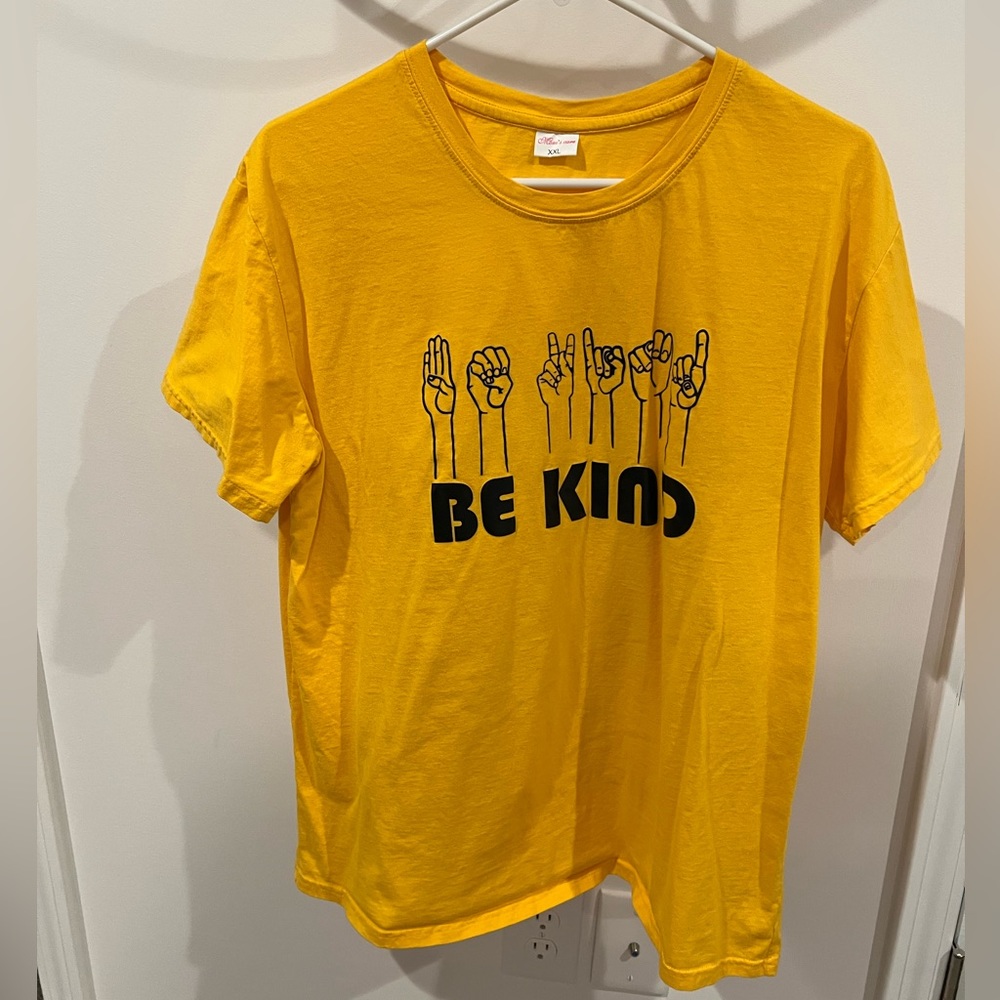 Women’s T-shirt